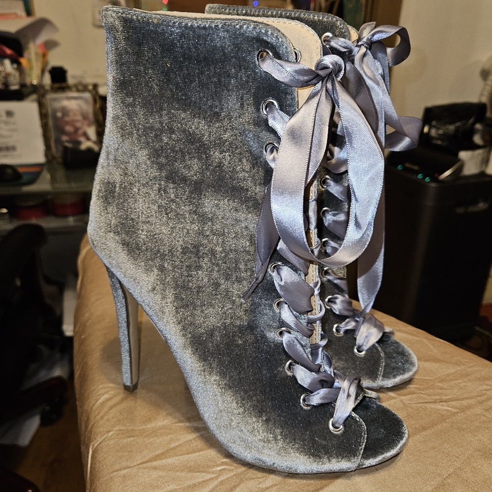 Charlotte Russe Bella Silver High Heel Velvet Sandals, Ribbon Lace, Open Toe